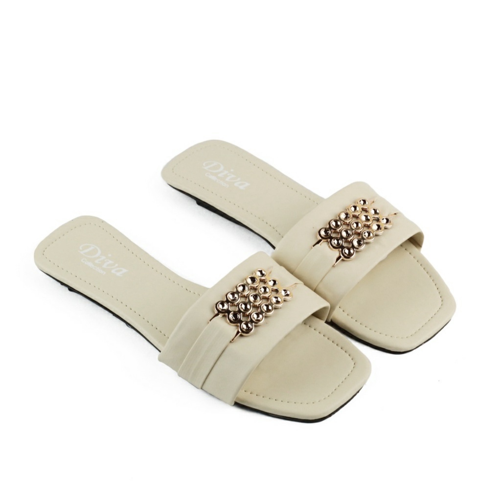 Sendal Teplek Diamond