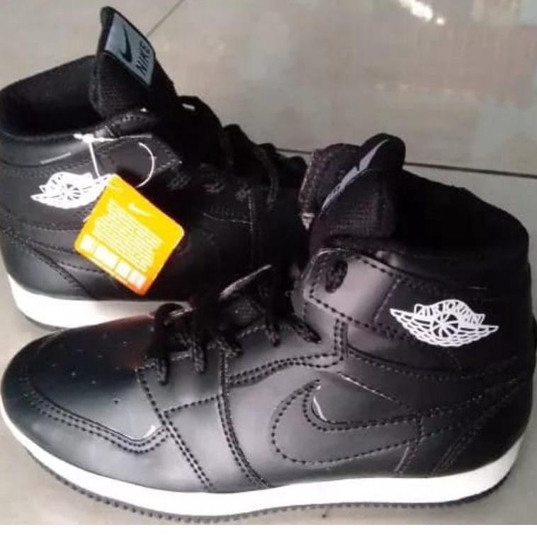 spatu Jordan anak SD ukuran 31 32 33 34 35 36 37 38 39 40 {SWZ.02Jl22ᵀ}