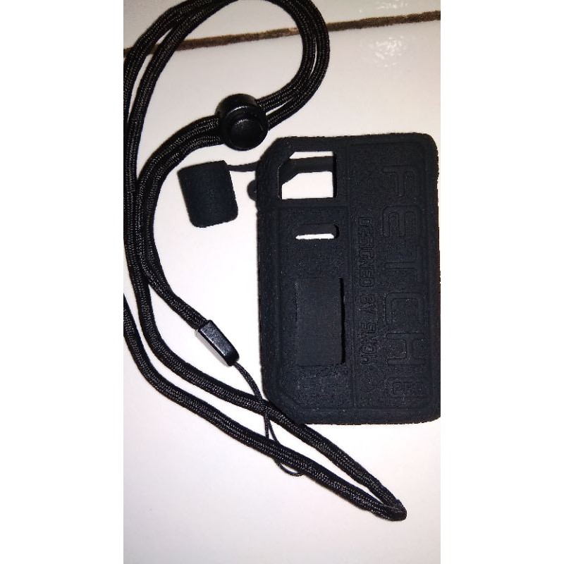 Case Fetch Pro Hitam plus lanyard