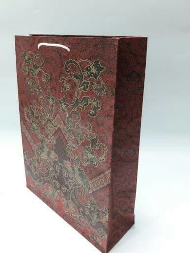 

2 Pcs Paper bag batik ukuran folio 35x25x9cm