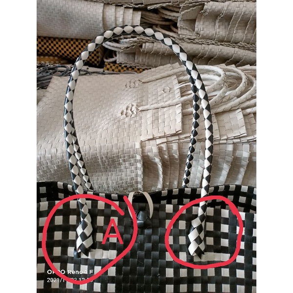 Tas anyaman plastik monochrome cantik mewah