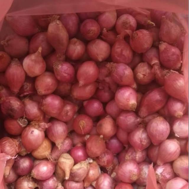 

Bawang Merah Kecil (Bawang Lokal) 1kg (1000gram)