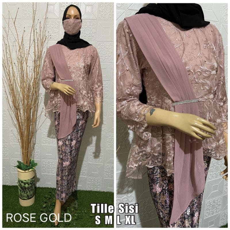 Setelan Blouse Amalia Selendang modern-Kebaya Modern-Aurora Selendang-Kebaya Kekinian-Kebaya Wisuda-Kebaya Lamaran-Kebaya Pesta-Kebaya Selendang Ceruty-Free Masker-Rosegold