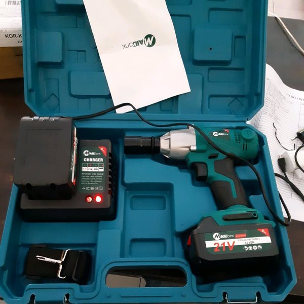 MAILTANK SH-53 MESIN IMPACT WRENCH PEMBUKA BAUT MUR MAILTANK SH-53 MESIN CORDLESS 21V - BERKUALITAS