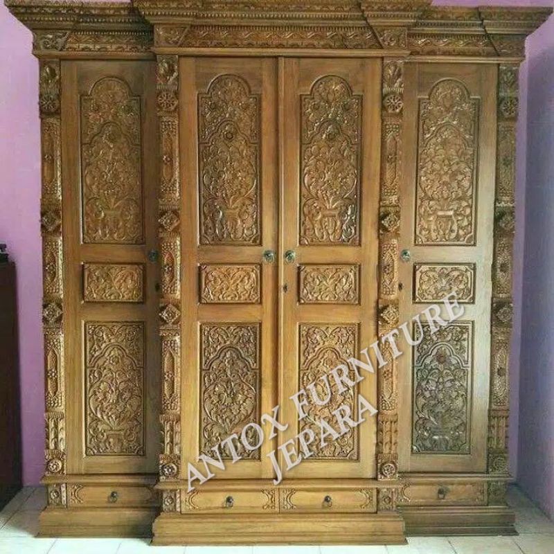 lemari pakaian Ukiran gebyok full kayu jati mebel Jepara/Furniture jepara