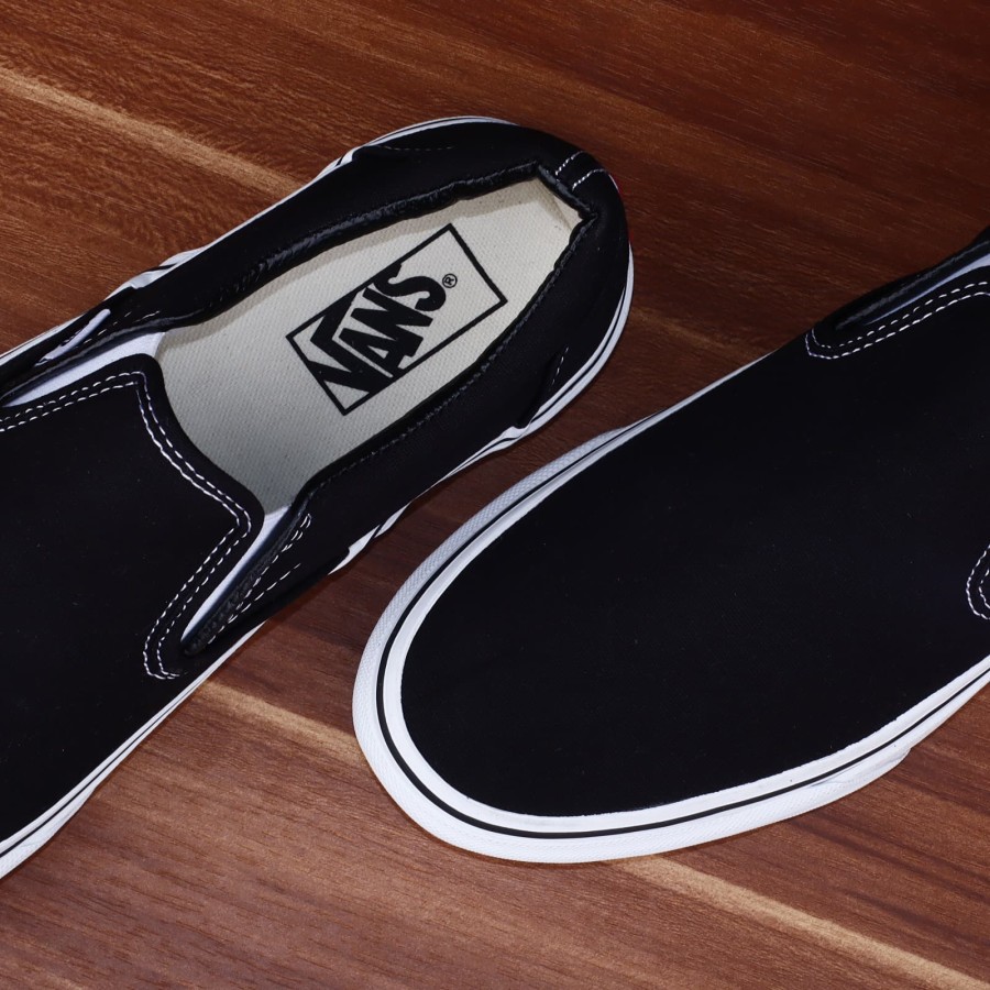 Sepatu Vans Slip On Pria Sepatu Santai Anti Ribet | Black White 38-43