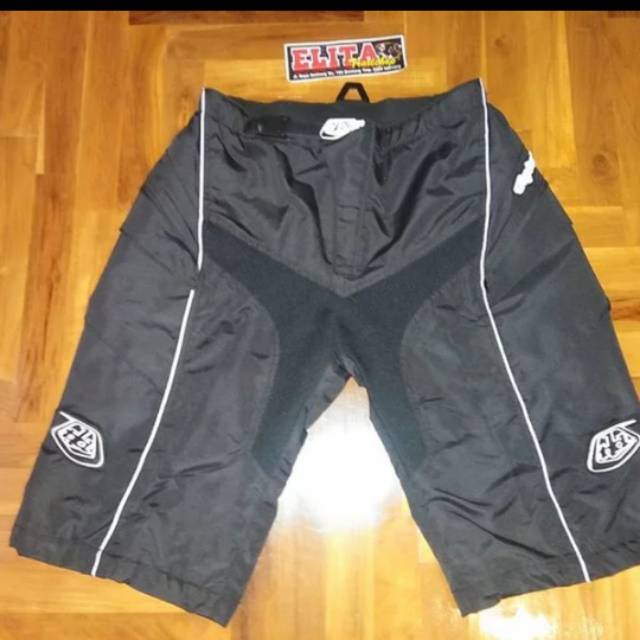 Short Pants - Celana Pendek TLD (troy lee design)