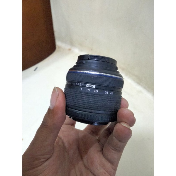 lensa Olympus 14-42mm