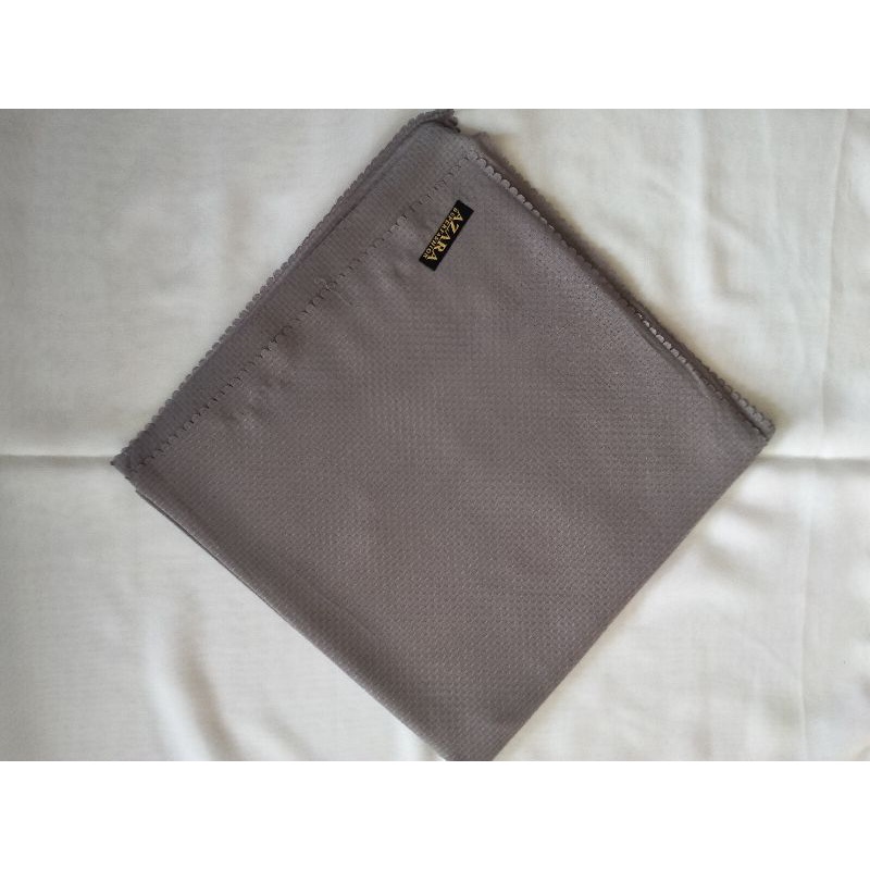 Segiempat Azara Nur Check Lc || Jilbab Square Potton || Segiempat Polos Murah Lc-Grey