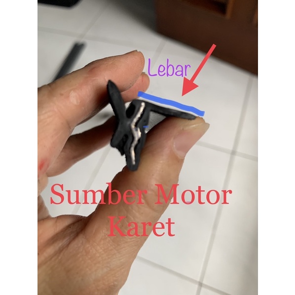 Karet Pelipit Suzuki Forsa Bagian Luar+Kancing