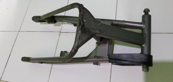 Arem Arm Kawasaki Ninja RR Original Copotan Swing Arem Ninja RR New Silver