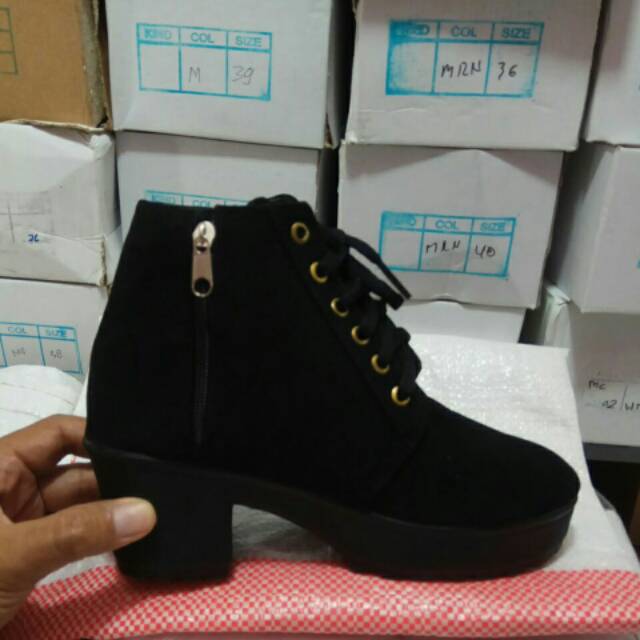 sepatu Heels boots wanita 077 ankle boots resleting samping