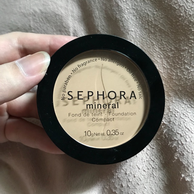 SALE Sephora Mineral Compact Foundation D30