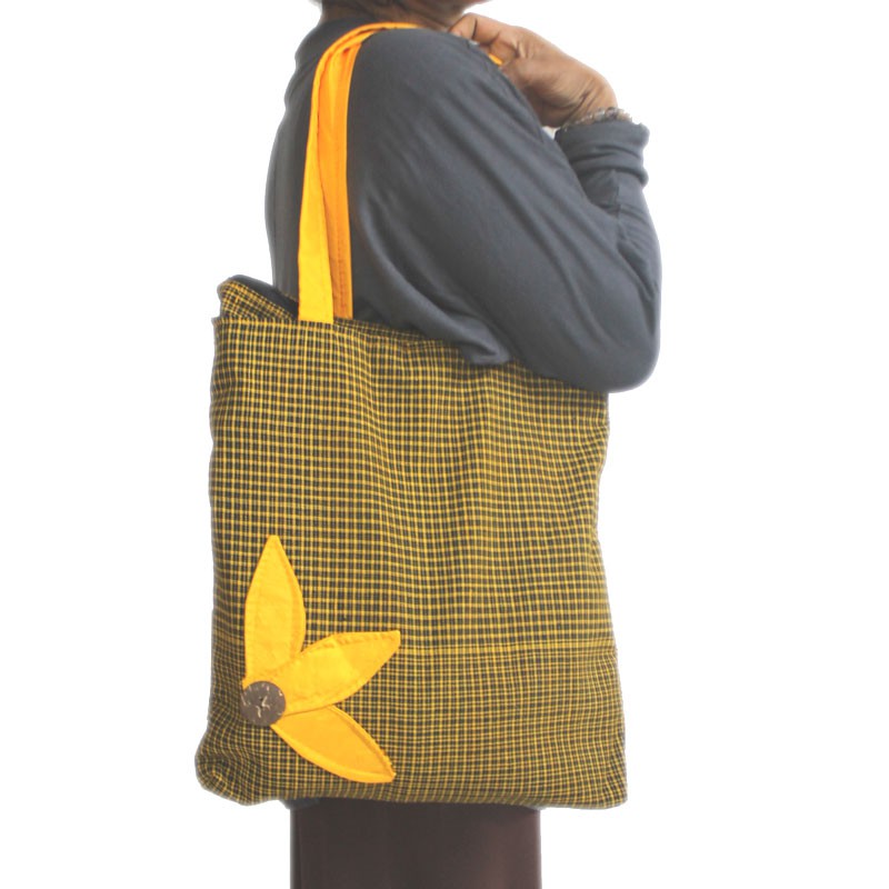 Tas Bahu Totebag Tenun Lurik Handmade Jogja