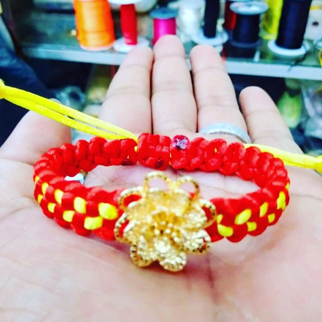 Gelang tangan wanita anyaman tali