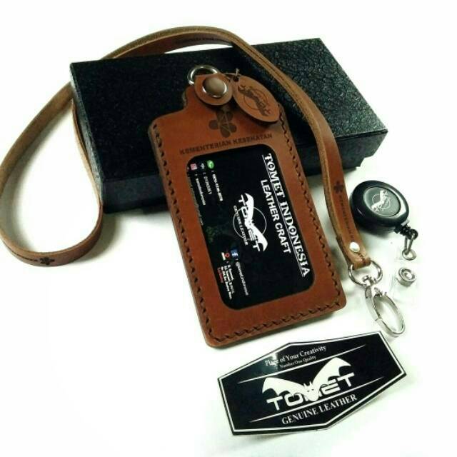 

⭐⭐⭐⭐⭐ Casing ID CARD holder, Kulit Asli, Bebas ukir nama, TOMET INDONESIA