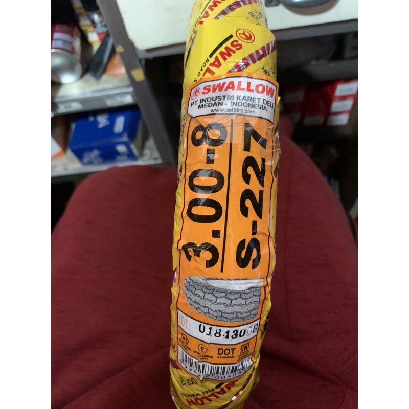 @Ban luar swallow Kuning 300-8 S-227 artco gerobak angklong vespa