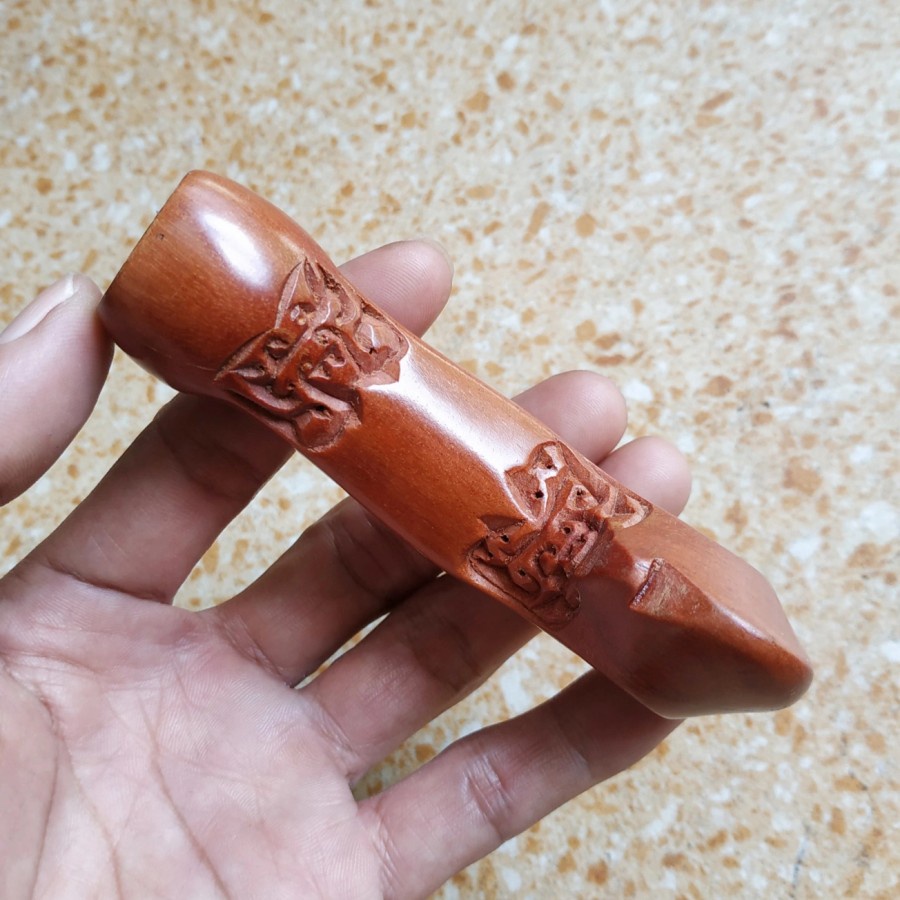 Handle Gagang Keris Kayu Galih Nogosari Nagasari Tenggelam di Air