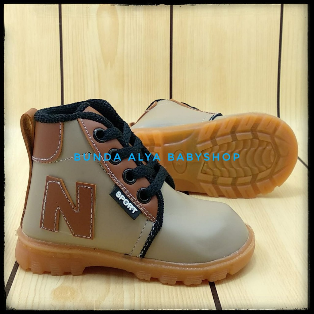 SALE Sepatu Anak Laki Laki Boots Umur 1 Tahunan COKLAT KREM - Sepatu Boots Anak Cowok Size 22 - 23