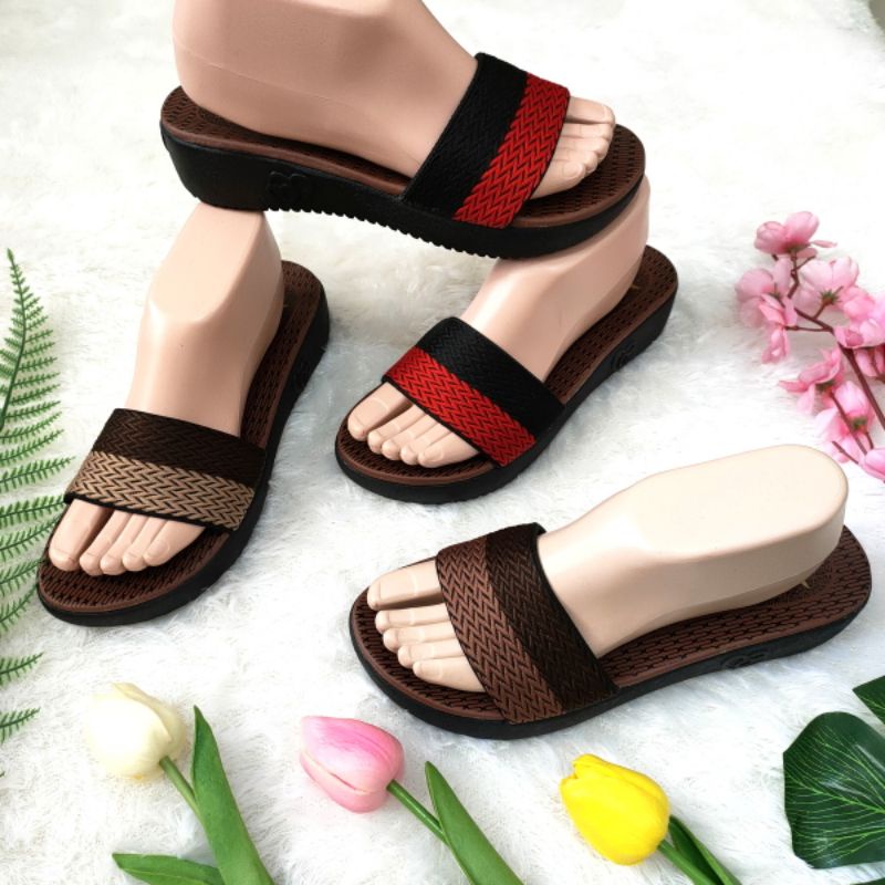 sandal wanita turki cantik. sol love elegant 3cm ringan. motif 2 warna. Felonie MRJ 01