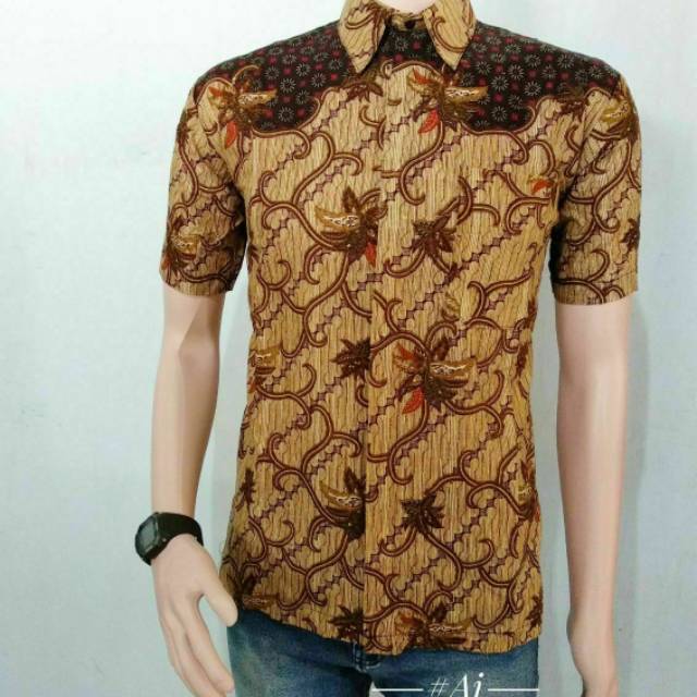 Kemeja pria lengan pendek batik sogan