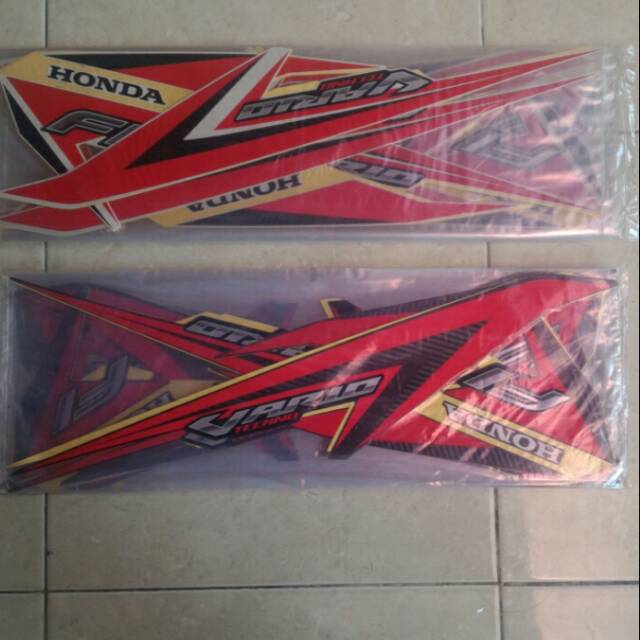Striping stiker les body Vario led 2015 125 bahan original