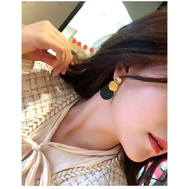 LRC Anting Tusuk Fashion Geometric Disc Color Earrings D40216