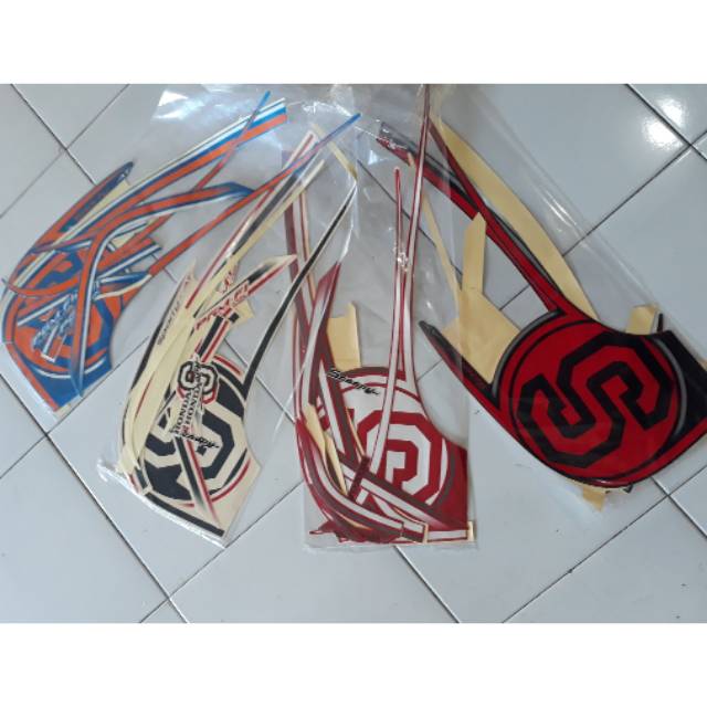 Striping scoopy 2014