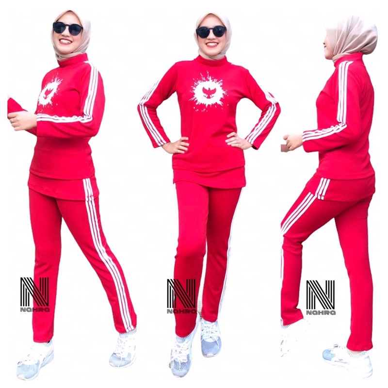 Setelan Baju Senam Olahraga Wanita Merah Variasi List Putih Motif Garuda