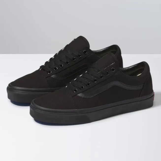 Sepatu Vans Oldskool Premium / Sneakers Pria Kasual Murah Sepatu Vans Putih Polos  Hitam Polos Classic Terbaru