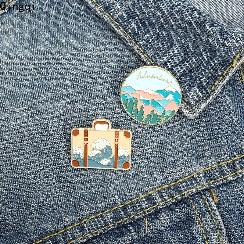 Bros Pin Enamel Desain Gunung / Laut / Petualangan Travel Untuk Aksesoris Tas / Kerah Pakaian