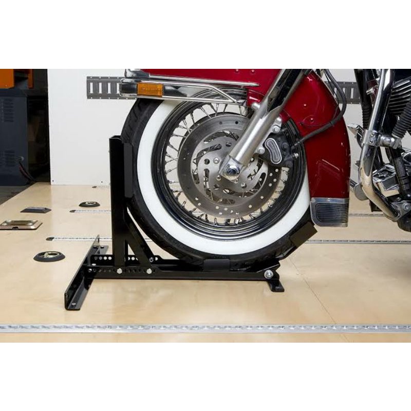 Paddock depan semua motor bisa/Paddock motor