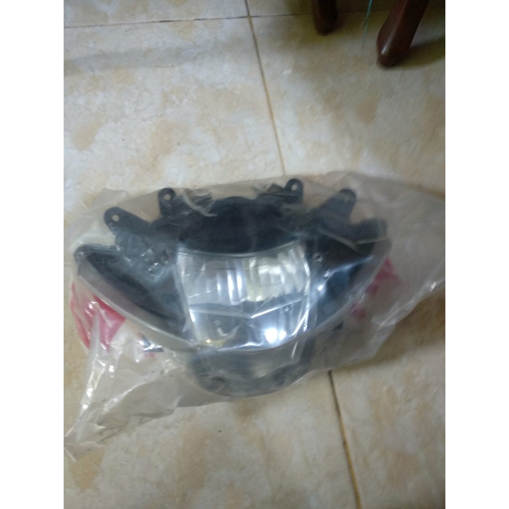 SUZUKI Headlamp GSX R150 - Original