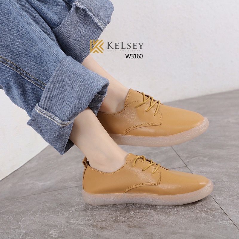 Kelsey Sepatu Kulit 2cm Wanita W3160