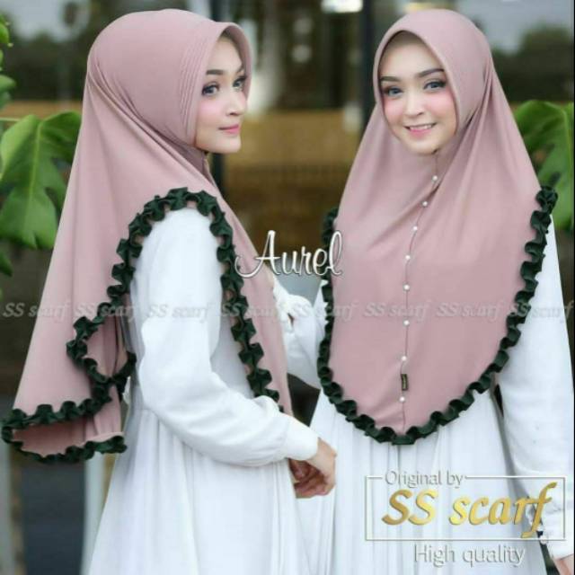Jilbab Aurel