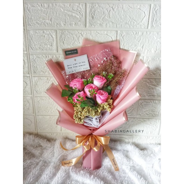 Buket Bunga Artificial mix Bunga Kering / Asyilla Buket / Buket Wedding Wisuda Kado Ulang Tahun Hadi