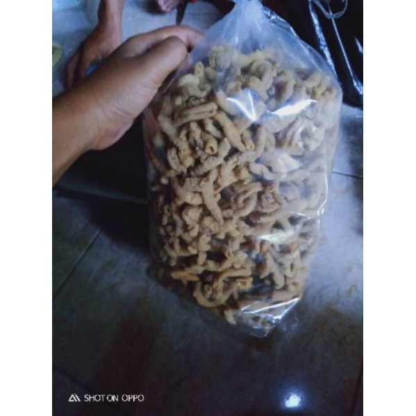 

kripik usus