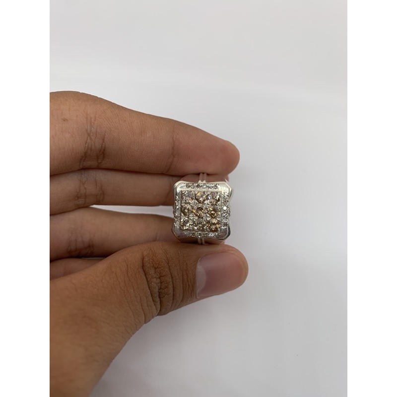 

Cincin Berlian Stempel
