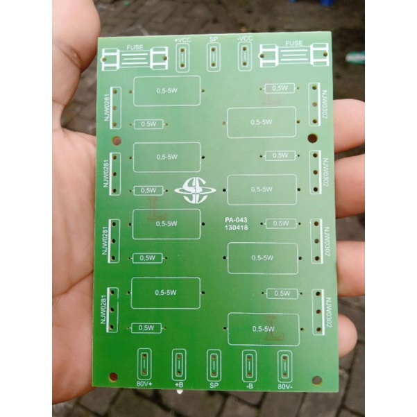 PCB bolong untuk transistor final 4 set atau 8 transistor