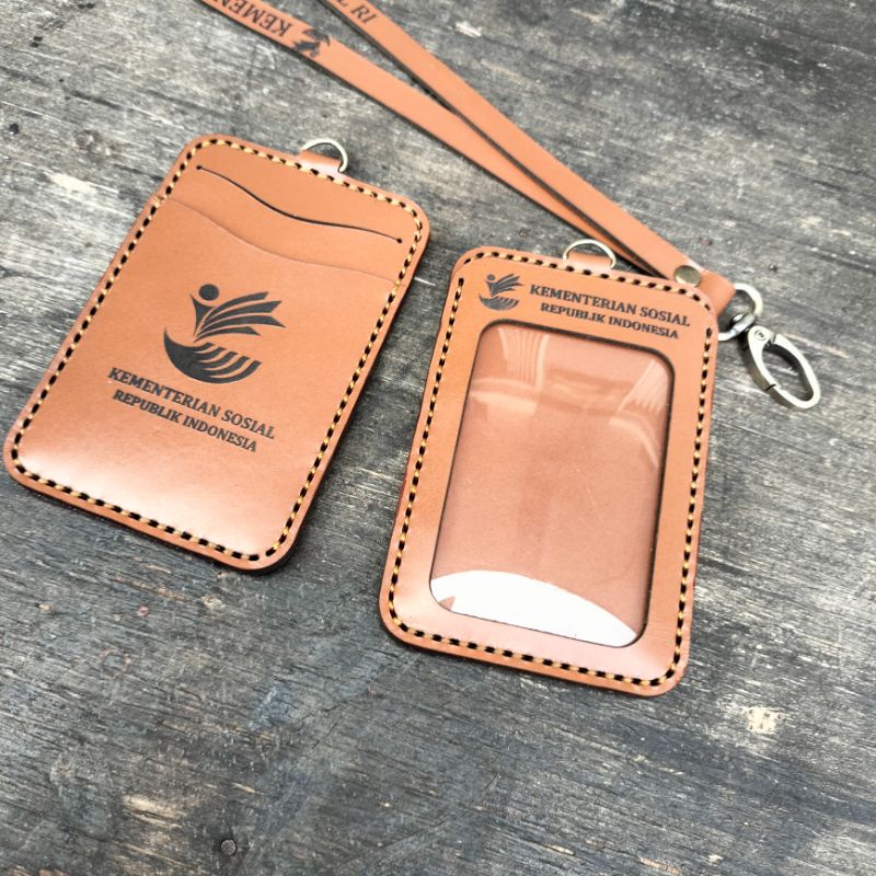 

⭐⭐⭐⭐⭐ NAME TAG KULIT ASLI ID CARD KULIT ASLI