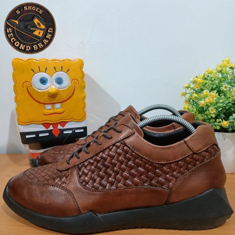SEPATU PRIA BUCCHERI LEATHER SECOND
