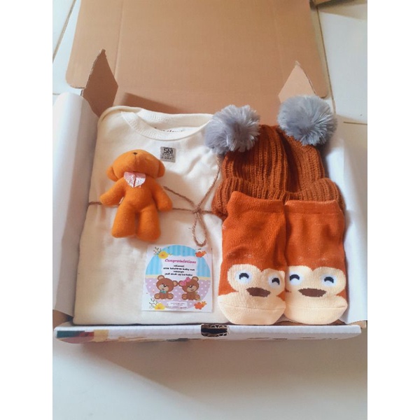 0Hampers Bayi Newborn Baby Gift Set Unisex Kado Lahiran Parcel Bayi Laki-laki Perempuan-Kream/coklat