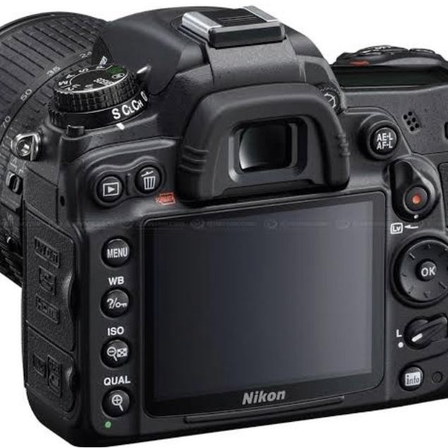 NIKON D7000 18-105 / NIKON D7000 KIT
