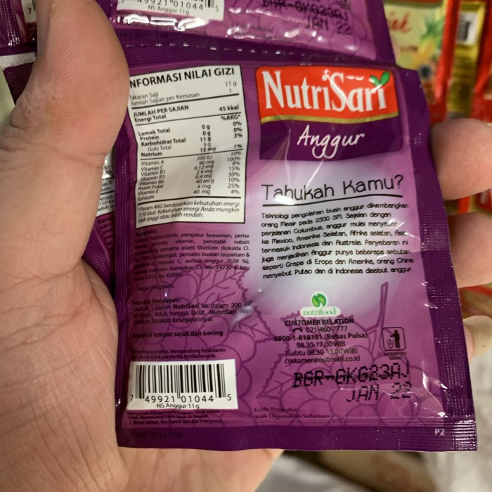 

Nutrisari Anggur 1 renceng isi 10 sachet