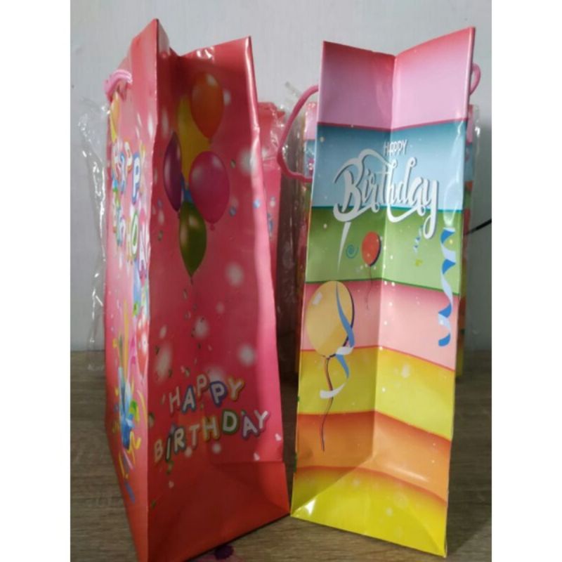 1Lusin tas ulang tahun paper bag goodie bag ulang tahun cprak HBD dan Polkadot-5
