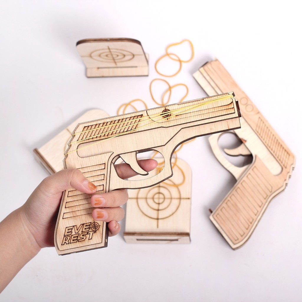 Pistol tembakan karet single action rubber band gun
