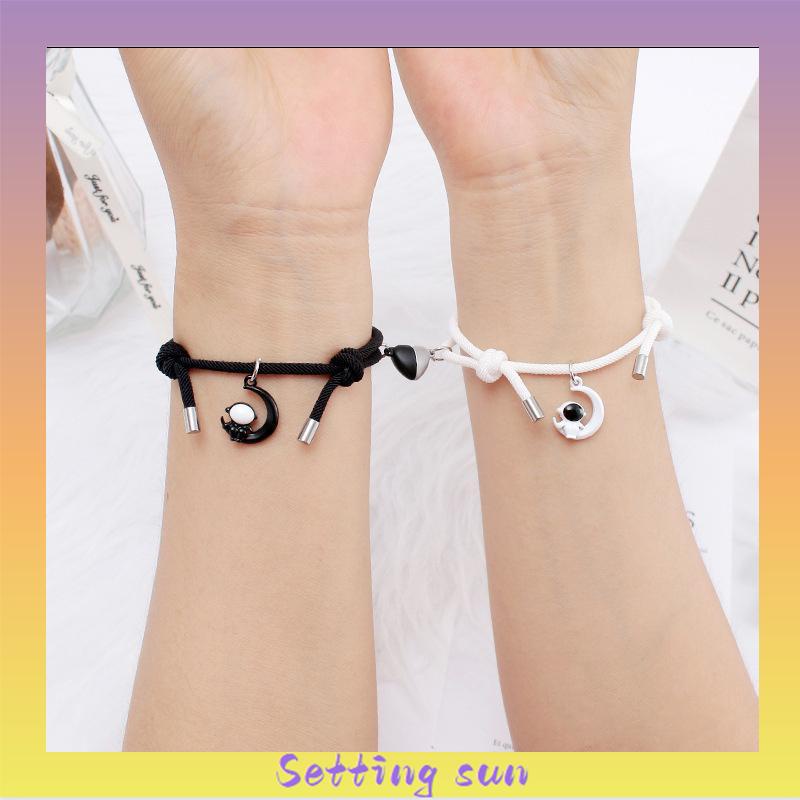 2Pcs Gelang Magnetik Pasangan Astronaut Uniseks Bintang Hadiah Perhiasan Fashion TN