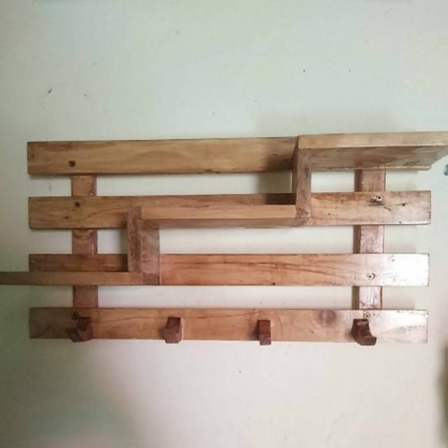 Dekorasi dinding kayu