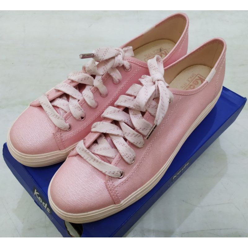 Sepatu Keds Triple Kick Shimmer Canvas Pink