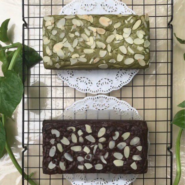 

BROWNIES ALMOND (CHOCO & MATCHA)